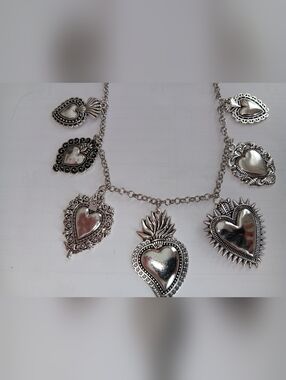 Silver Heart Charm Necklace - Women Jewelry New. Never Worn